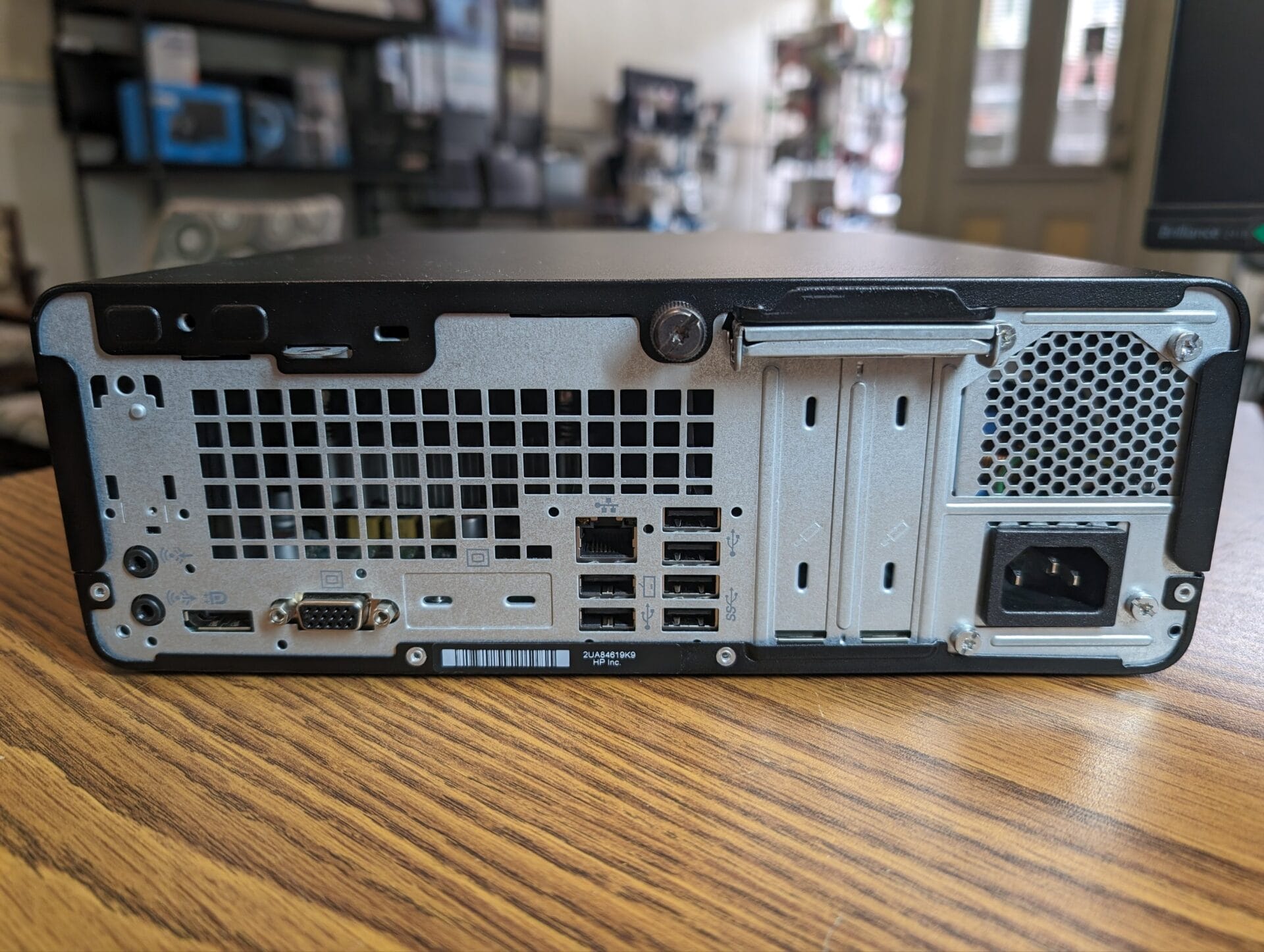 HP ProDesk 400 G5 SFF, i3-8100, 8gb RAM, 480gb SSD, Windows HP ProDesk 400 G5 SFF, i3-8100, 8gb RAM, 480gb SSD, Windows